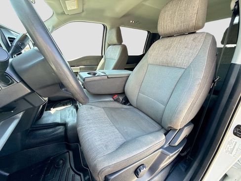 Used 2025 Ford F550 4x4 Crew Cab image 17