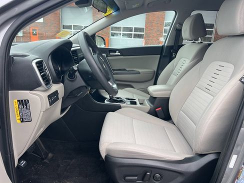 Used 2020 Kia Sportage LX w/ LX Popular Package image 12