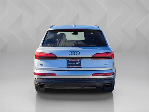 Used 2025 Audi Q7 3.0T Premium Plus w/ Premium Plus Package image 5