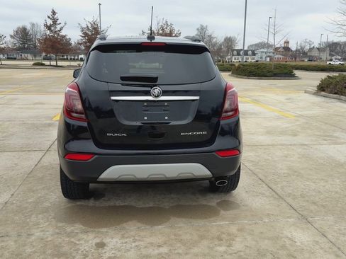 Used 2018 Buick Encore Essence image 7