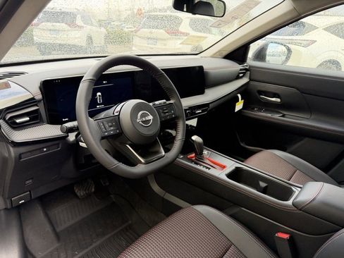 New 2026 Nissan Kicks SR w/ Cold Weather Package image 15