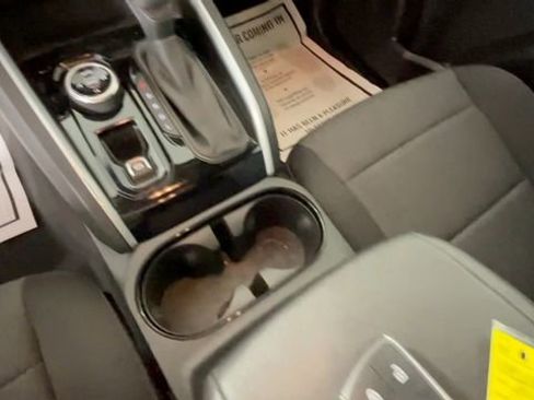 Used 2023 Chevrolet Colorado Trail Boss w/ Technology Package AWD/4WD image 27