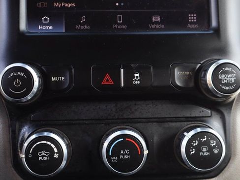 Used 2022 RAM 2500 Big Horn w/ Level A Equipment Group image 35