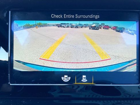 Used 2023 Mercedes-Benz GLB 250 image 26