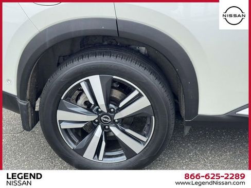 Certified 2023 Nissan Rogue SL w/ SL Premium Package image 9