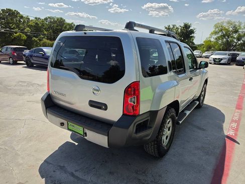 Used 2015 Nissan Xterra X RWD image 12