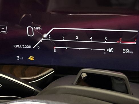 New 2025 Cadillac Escalade ESV Sport Platinum image 17