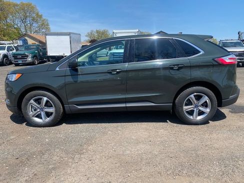 Certified 2022 Ford Edge SEL w/ Convenience Package AWD/4WD image 4