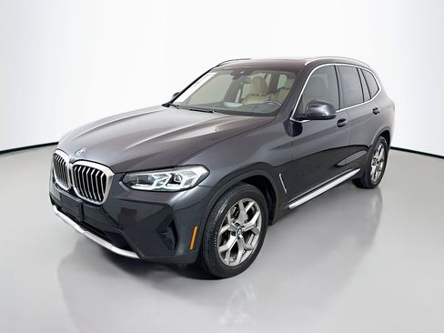 Used 2022 BMW X3 xDrive30i w/ Premium Package 2 AWD/4WD image 3