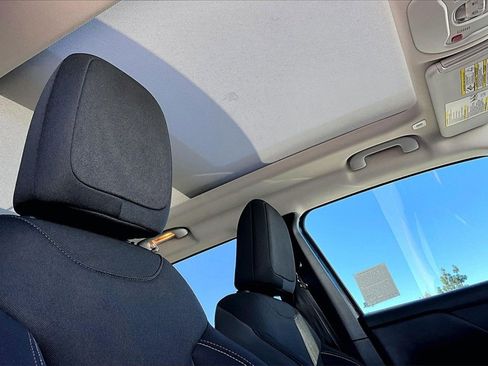 Certified 2023 Jeep Renegade Latitude w/ Sun/Sound Group image 23