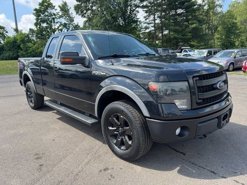 Used 2014 Ford F150 FX4 w/ Equipment Group 402A Luxury AWD/4WD image 7