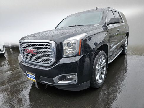 Used 2015 GMC Yukon Denali image 3