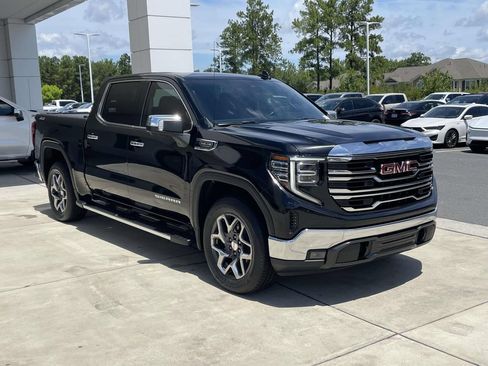 Used 2022 GMC Sierra 1500 SLT w/ SLT Convenience Package AWD/4WD image 5