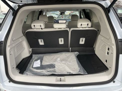 New 2026 Buick Enclave Avenir w/ Super Cruise Package AWD/4WD image 25