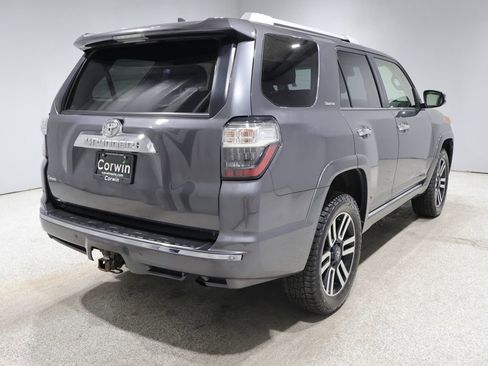 Used 2022 Toyota 4Runner Limited AWD/4WD image 2