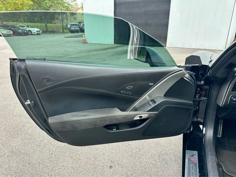 Used 2016 Chevrolet Corvette Stingray Coupe w/ 3LT Preferred Equipment Group RWD image 10