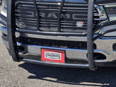 Used 2023 RAM 1500 Laramie AWD/4WD image 40