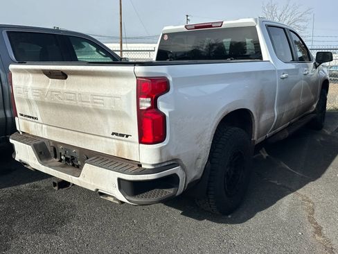 Used 2022 Chevrolet Silverado 1500 RST image 2