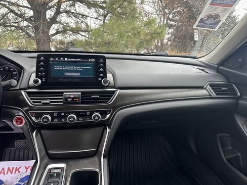 Used 2018 Honda Accord EX-L image 16