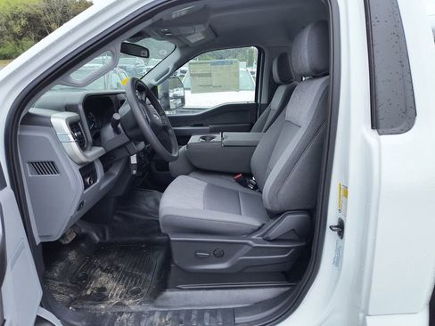 New 2025 Ford F250 XLT image 20
