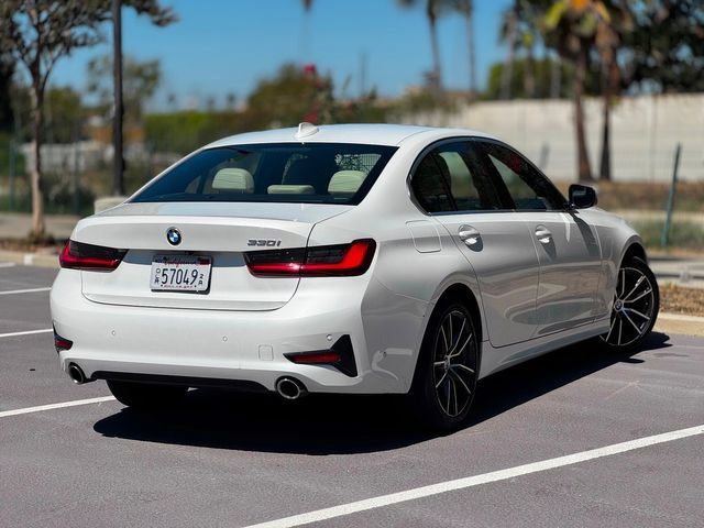 Used 2019 BMW 330i Sedan w/ Premium Package RWD image 19