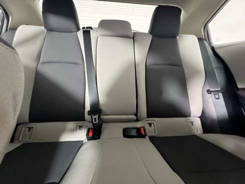 Used 2026 Toyota Corolla LE FWD image 31