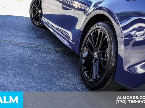 Used 2025 Toyota Camry SE image 14