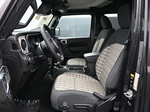 New 2026 Jeep Gladiator Sport AWD/4WD image 9