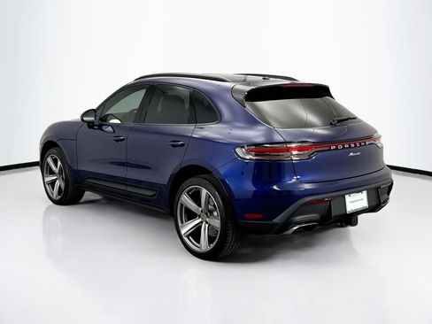 Used 2026 Porsche Macan AWD/4WD image 3
