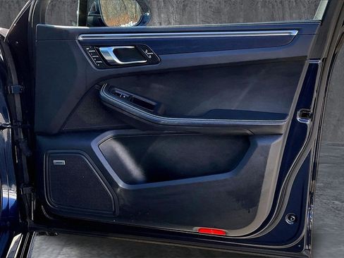 Used 2021 Porsche Macan GTS image 28