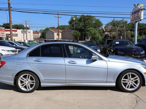 Used 2014 Mercedes-Benz C 250 Sedan image 8