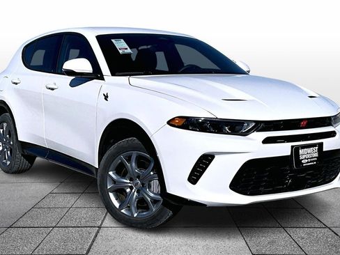 Used 2024 Dodge Hornet R/T image 2