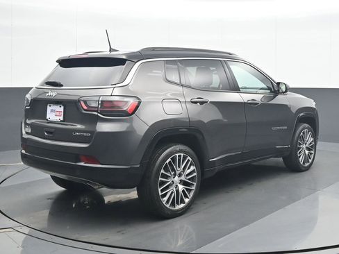 Used 2022 Jeep Compass Limited w/ Elite Group image 6