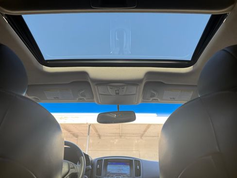 Used 2015 INFINITI Q60 Journey w/ Premium Package image 16