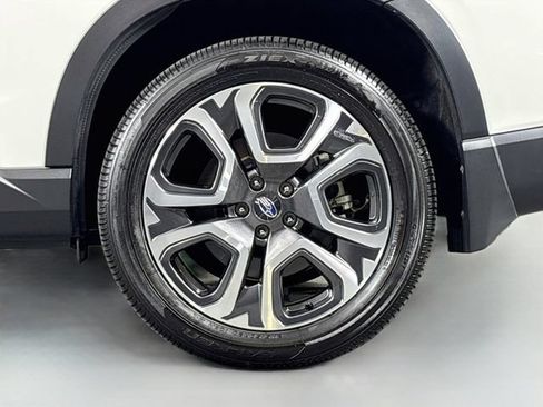 Used 2025 Subaru Ascent Touring AWD/4WD image 37