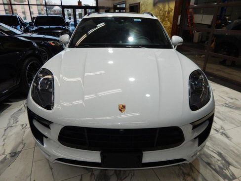 Used 2017 Porsche Macan GTS image 3