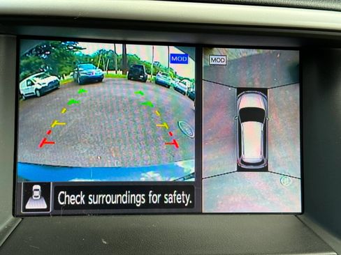 Used 2018 Nissan Pathfinder SL FWD image 20