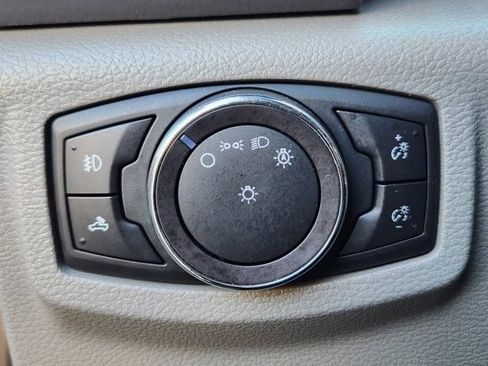 Used 2017 Ford F150 XLT w/ Equipment Group 302A Luxury image 19