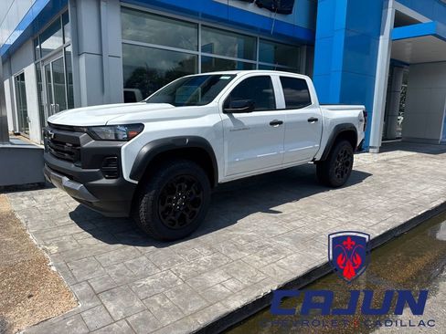 New 2026 Chevrolet Colorado Trail Boss AWD/4WD image 1