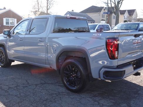 Used 2024 GMC Sierra 1500 Elevation image 2