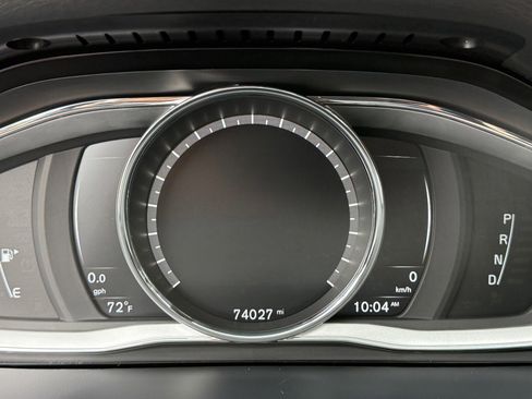 Used 2018 Volvo V60 T5 Cross Country w/ Convenience Package image 35