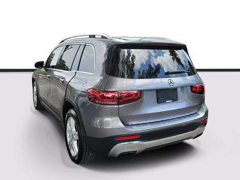 Used 2020 Mercedes-Benz GLB 250 image 3