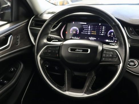 Used 2021 Jeep Grand Cherokee L Limited image 10