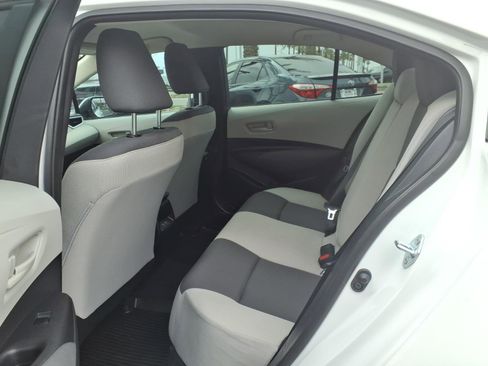 Certified 2025 Toyota Corolla LE image 10