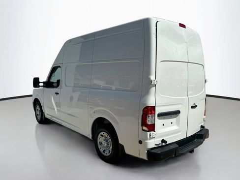 Used 2021 Nissan NV 2500 SV RWD image 36