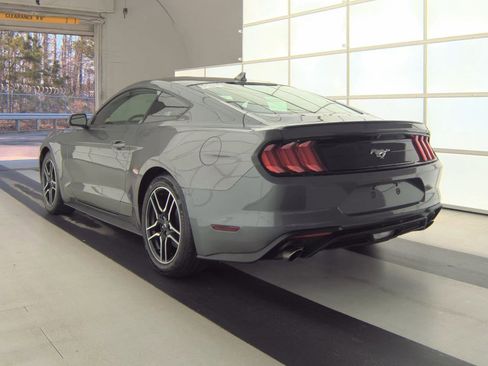 Used 2022 Ford Mustang Premium image 11