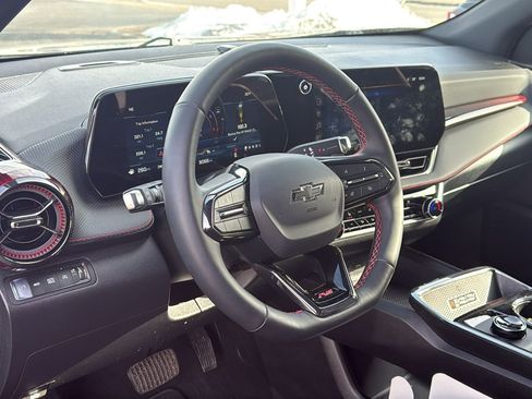 Used 2026 Chevrolet Equinox RS w/ Convenience Package III image 11