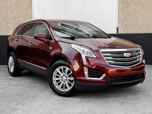 Used 2018 Cadillac XT5 FWD image 7