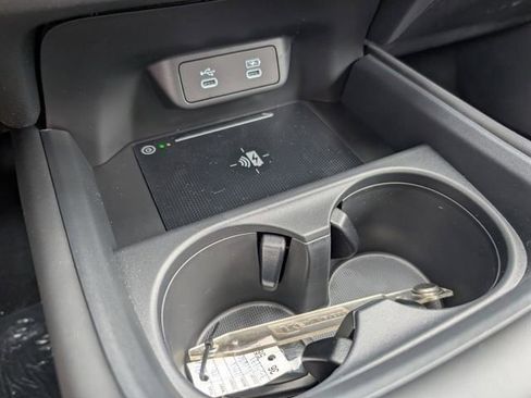 New 2026 Honda HR-V EX-L image 16