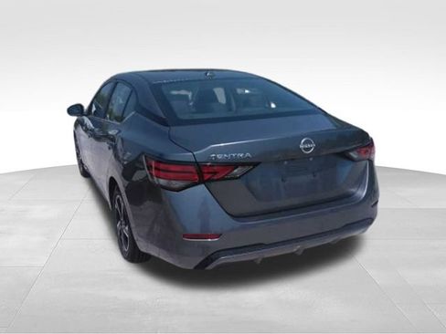 Used 2025 Nissan Sentra SV FWD image 3